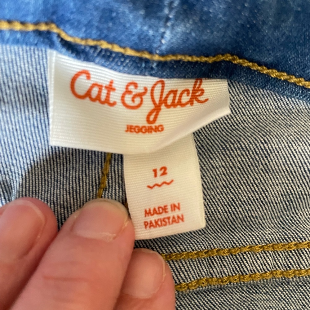 Girls size 12 Jeggings Cat & Jack jean leggings distressed - Picture 3 of 5